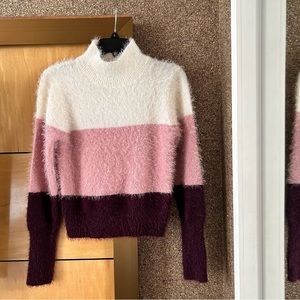 NEW Derek Heart Sweater